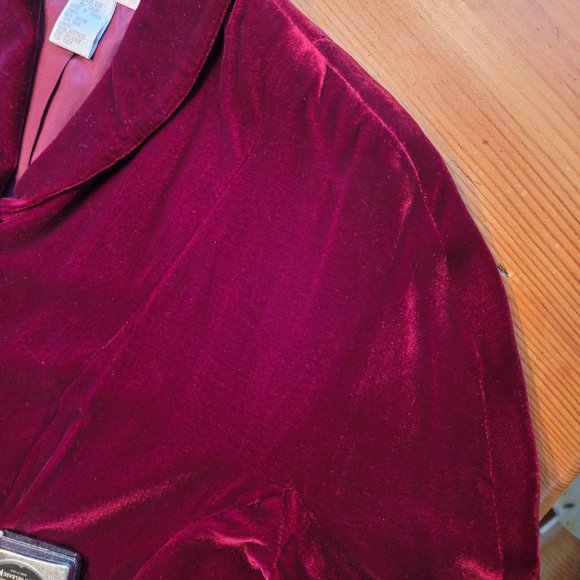 Tweeds Designer Velvet Jacket - Picture 10 of 13